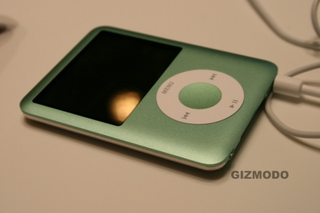 Illustration for article titled iPod Nano Hands On